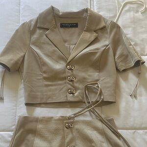 Maniere De Voir Tan Skirt Set